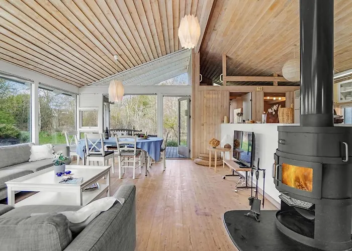 3 Bedroom In *