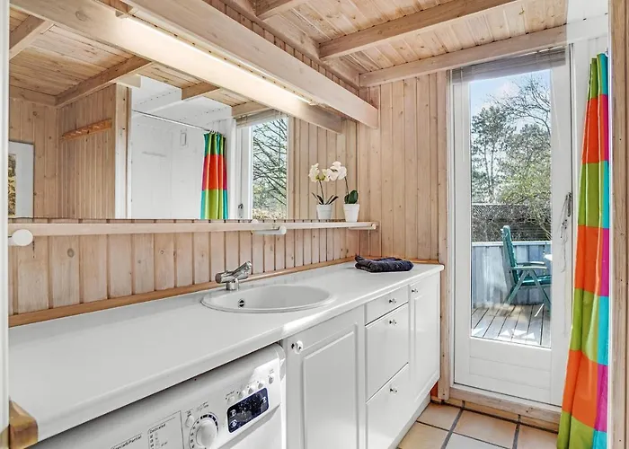 בית נופש 3 Bedroom In